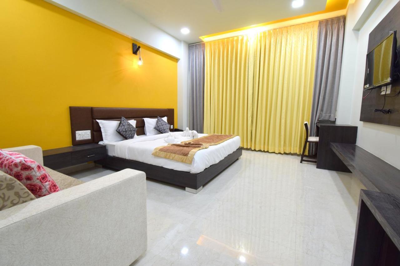 The Sky Imperial- Hotel Gopal Darshan Nathdwara Bagian luar foto