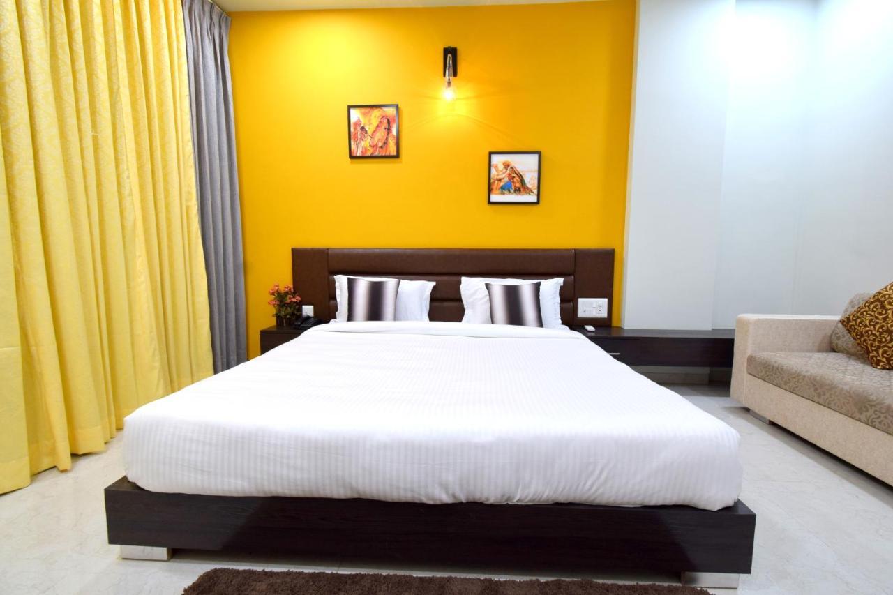 The Sky Imperial- Hotel Gopal Darshan Nathdwara Bagian luar foto