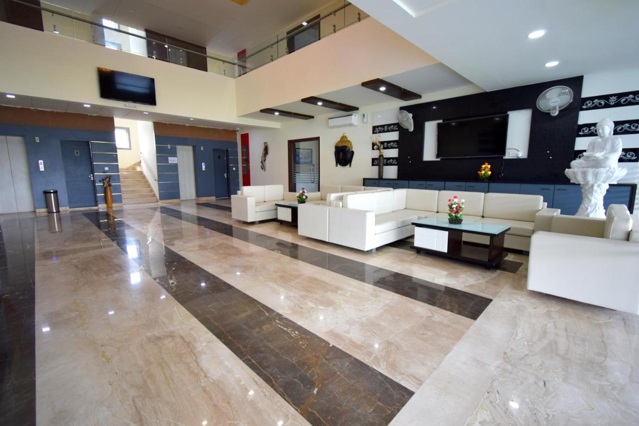 The Sky Imperial- Hotel Gopal Darshan Nathdwara Bagian luar foto