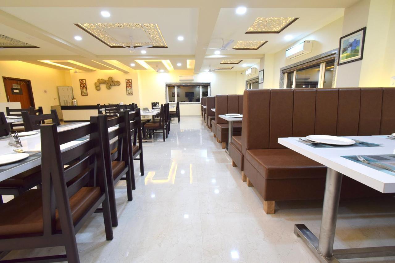 The Sky Imperial- Hotel Gopal Darshan Nathdwara Bagian luar foto