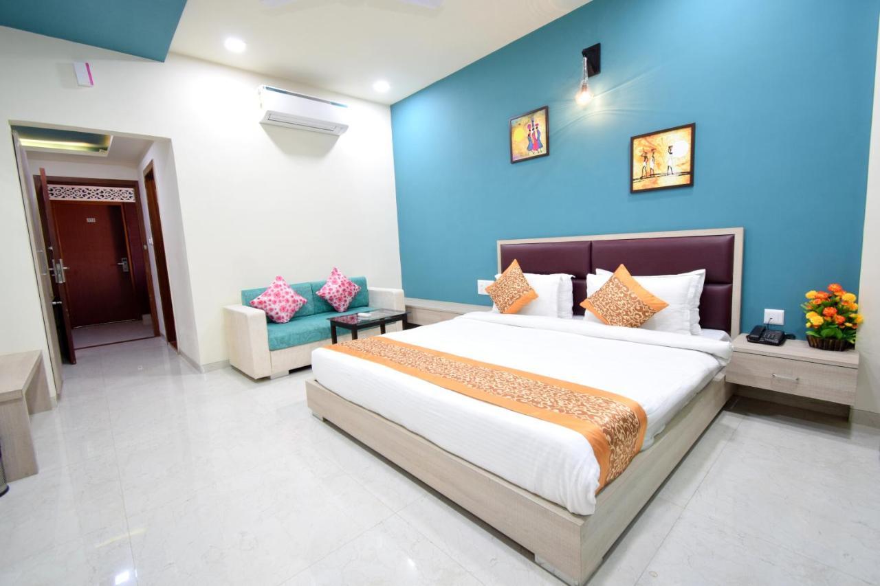 The Sky Imperial- Hotel Gopal Darshan Nathdwara Bagian luar foto